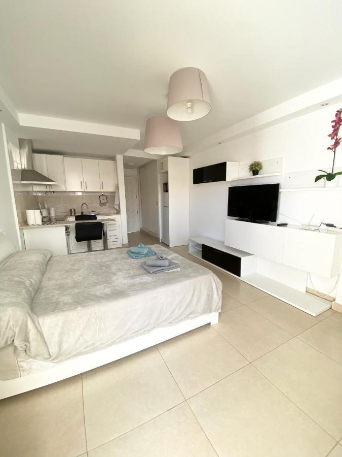 Aloha Summerland Vip Studio Sea & Pool View Los Cristianos  Dış mekan fotoğraf